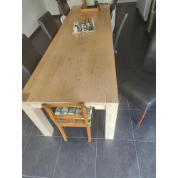 Eiken eettafel 3m op 90 cm - gratis