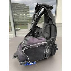 BCD SCUBAPRO T-BLACK