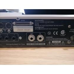 Akai MPC2000XL Sampler/Sequencer