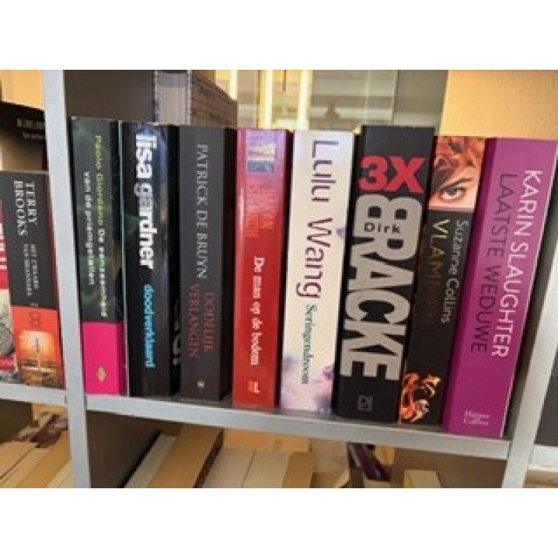 opruiming boeken kast