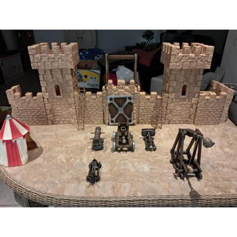Grote unieke collectie Schleich ridders (> 130 stuks)   kasteel  .....