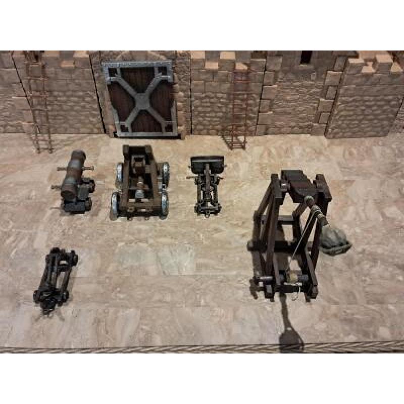 Grote unieke collectie Schleich ridders (> 130 stuks)   kasteel  .....