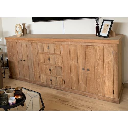 nieuwe kwaliteitsvolle dressoir