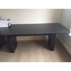 buffetkast   barkast   eettafel