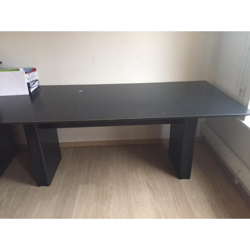 buffetkast   barkast   eettafel