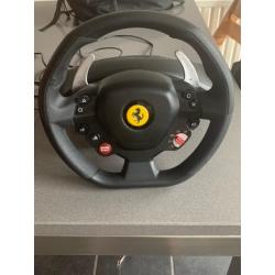 Trustmaster T80 Ferrari Racing Wheel   pedalen