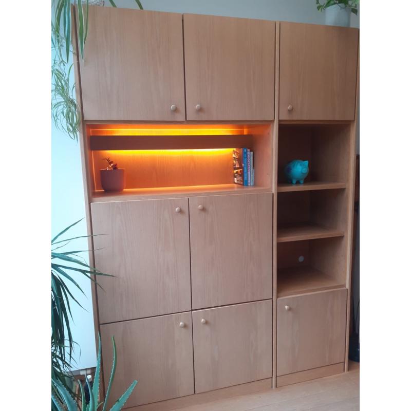houten kast
