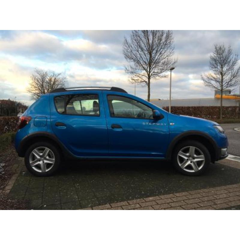 Dacia Sandero Stepway Blauw