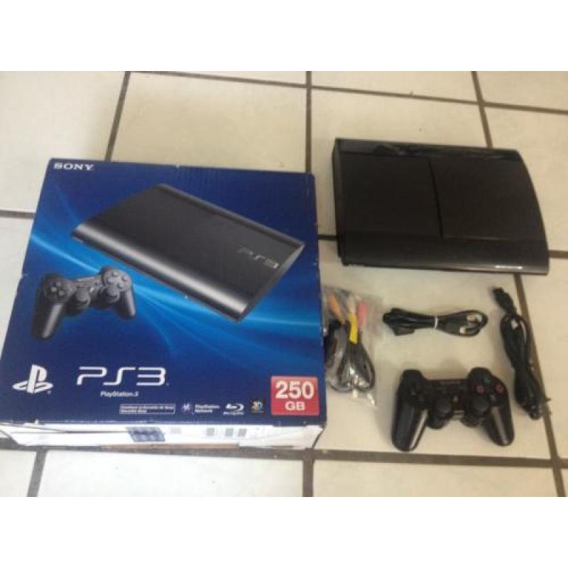 Ps3 super slim zo goed als nieuw 