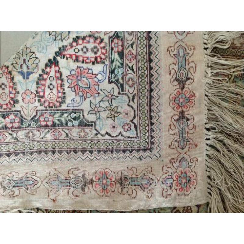 turkse tapijt zijde