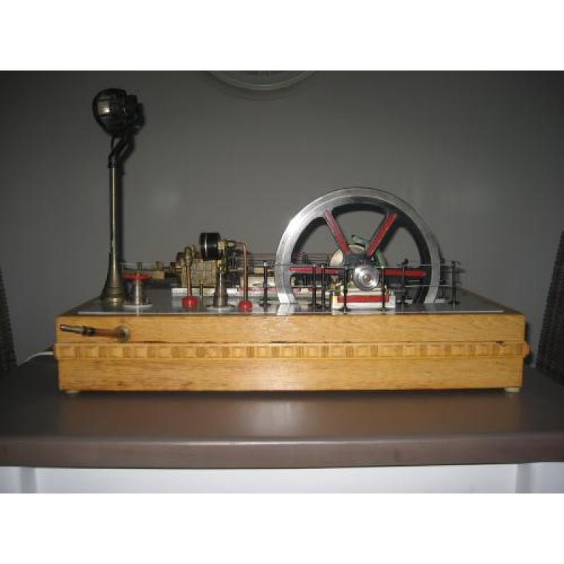 Bromo Stoommachine