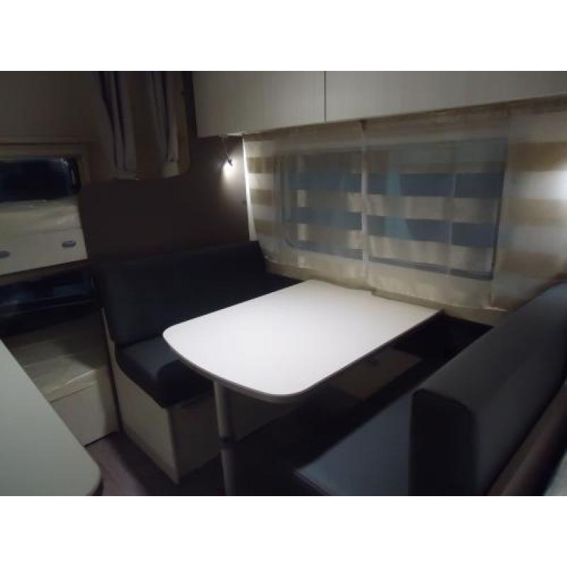 Sterckeman starlett 476 PE met stapelbed