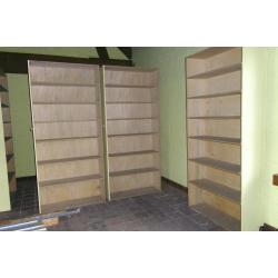 Houten bibliotheekkasten