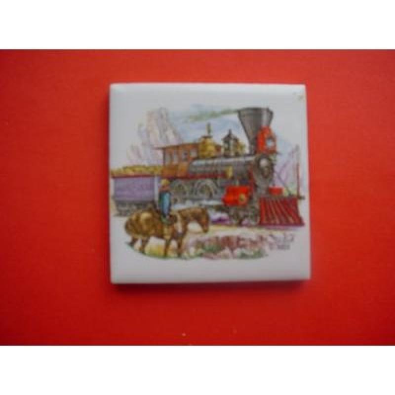 Wandtegel van Stashuis Middelburg anno 1850  van aardewerk van plateelbakkerij Schoonhoven Holland haakje aan de achterkant 15 x 15 cm 