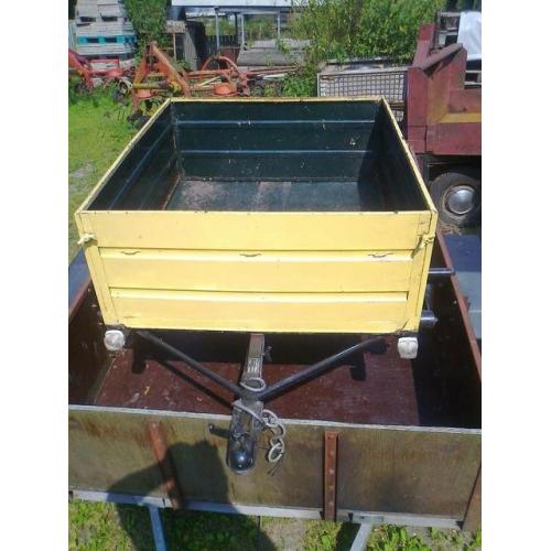 HUMBAUR GARANT ELECTISCHE MULTI KIPPER 275X155 SUPER 2600KG   INGERUILD KIPPER ELECTISCH HUMBAUR GARANT BAKMAAT 275 X 155 ALS NIEUWE 8 PLY BANDEN 90 %  
