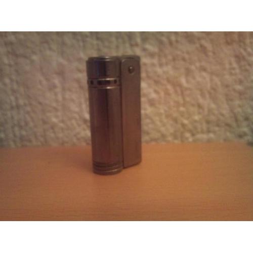Luxe RVS Lucifershouder / Vestercase tbv Kandelaar Kerst   Luxe hervulbare RVS lucifershouder in prima conditie. De lucifers kunnen worden aangestreken onder 