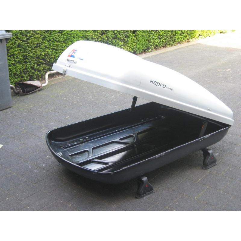 Dakkoffer Hapro Roady incl dakdragers  Te koop dakkoffer, merk Hapro Roady, met bijbehorende originele dakdrager van Mitsubishi. Buitenmate