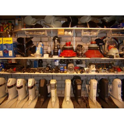 Volvo Penta onderhoud/reparatie WINTER grote-onderhoudsbeurt   GROTE ONDERHOUDSBEURT (parts) aan alle single en duoprops ! Wat houd deze grote ''preventi