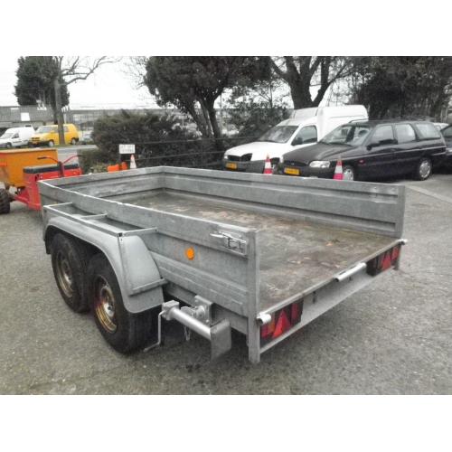 westfalia tandemasaanhangwagn   ,Westfalia tandem 1500 kg tot gew. 1100 kg laadverm remmen in orde met kenteken , w