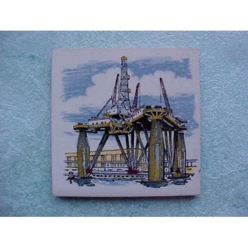 Tegel 008 Noordhollandse Stolpboerderij  Sphinx 11 x 11 cm materiaal: Aardewerk porto K.K. Nederland 1,65 door de brievenbus o