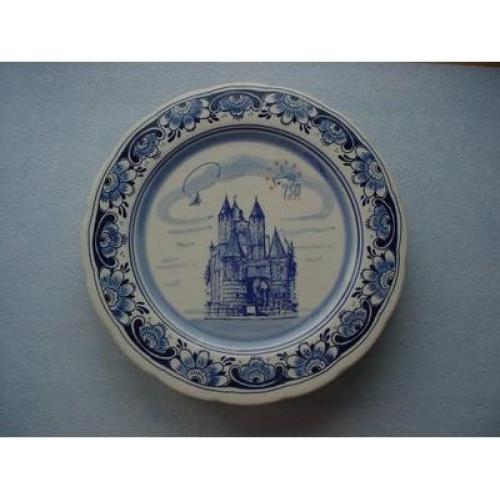 Tegel 191 Juliana - Beatrix 30 - 4 1980  Mosa Holland 15 x 15 cm porto K.K. Nederland 1,56