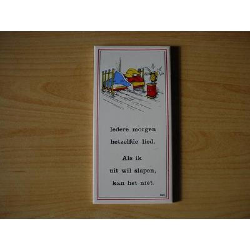 Tegel Uil Blauw Wit  15 x 8 cm van aardewerk met ophanghaakje porto kosten K.K. Nederland tot 500 gram dor de brievenbus