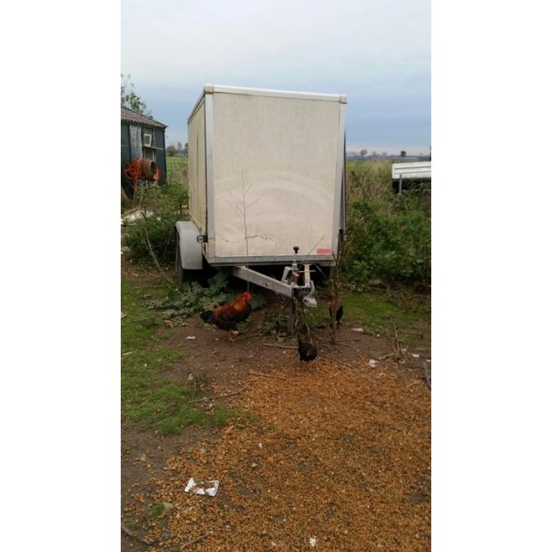 aanhangwagennet   fijnmazig aanhangwagennet 2x3 m1 nieuw 
