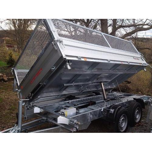 Paardentrailer 1,5 paards   Te koop Hotra paardentrailer 1,5 Paards 1998 Rubberen verlijmde vloer Achterklep met gasveer e