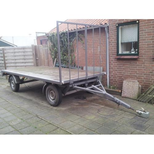 te koop ongeremde tandemasser   te koop ongeremde tandemasser bakmaat 3.00x1.50 meter. er mag met een b-rijbewijs mee gereden worde