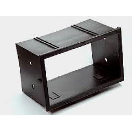 Universele kunststof inbouwframe 2 Din   Bekijk ook eens onze webwinkel voor meer aanbiedingen 24multishop NL Dubbel din inbouwframe / Sle