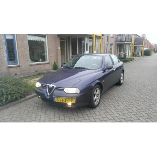 Alfa Romeo MiTo 1.3 JTDm ECO Distinctive leer/Navi/17 inch/  Alfa Romeo MiTo 1.3 JTDm ECO Distinctive leer/Navi/17 inch/PDC APK: Bij aflevering Aantal zitplaatse