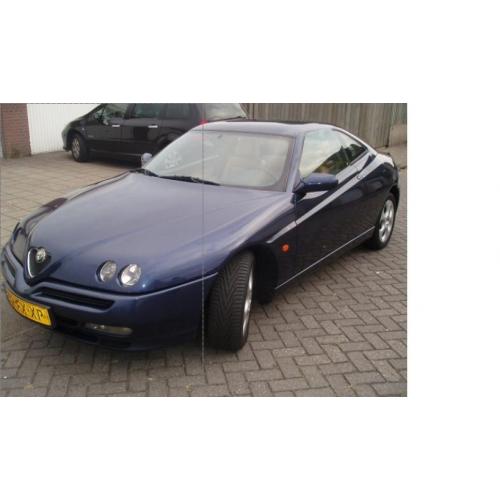 Nette en goed onderhouden 1.9 JTD 16V (170pk)   16 V MULTIJET UITVOERING (ZELDZAAM), 170PK ECU REMAPPING, SPORTPAKKET INKL. DEMPERS 3CM VERLAAGT, Z
