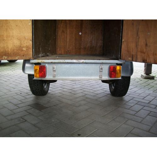 hydroliec pomp te gebruiken voor kiepaanhanger   Te koop aangeboden Hydraulische pomp te gebruiken voor kiep aanhanger. Vraagprijs ? 75,-