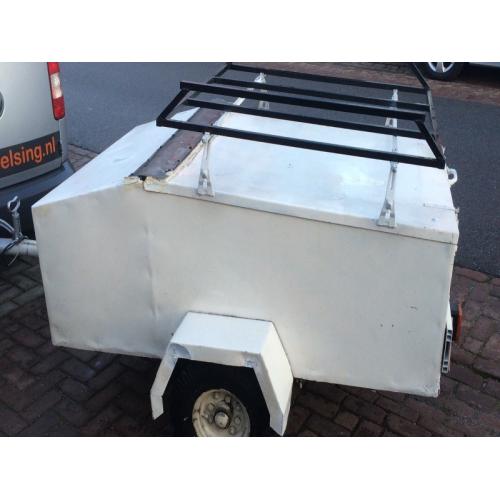 Merk Anssems Tandemasser geremd 2600 kg  - Merk Anssems Tandemasser geremd - Afmeting 180 x 330 cm. - Ga Gewicht 1500- 2600 