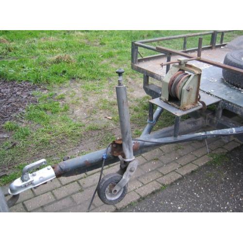 Imperial (nieuw) voor op bagagewagen   Keurige nieuwe imperial te koop. Lichte transportschade, zie foto's Materiaal: staal (gecoat)  