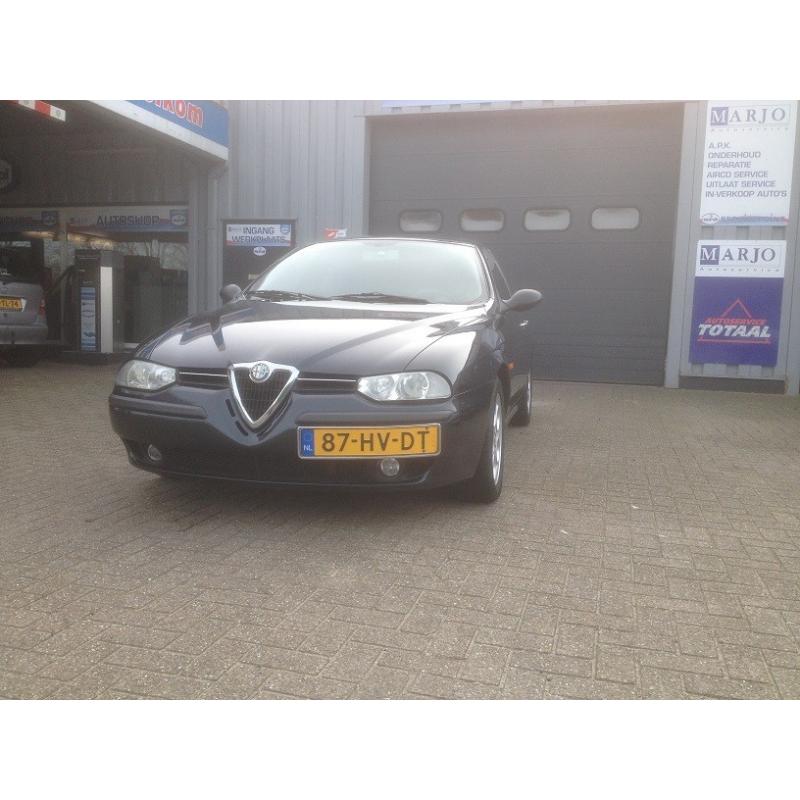 Alfa 156 1.8ts Sportwagon   Kenteken 87-HV-DT Kilometerstand 189.000 Bouwjaar dec 2001 Brandstof Benzine Transmissie
