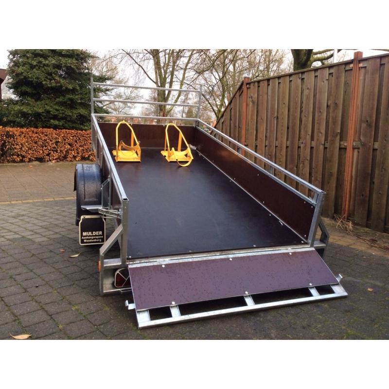 Veetrailer dubbele vloer Vee trailer Paardentrailer  Te koop Veetrailer Vee trailer Paardentrailer voor schapen,kleinvee,paarden,koeien alles past erin,  