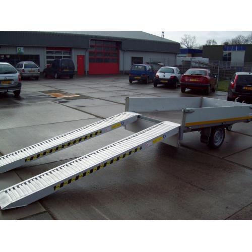 Solide tandemas huifaanhanger  Auto onderdelen en diversen > AanhangersKenmerken: Conditie: Gebruikt Levering: Ophalen Soort: Ge