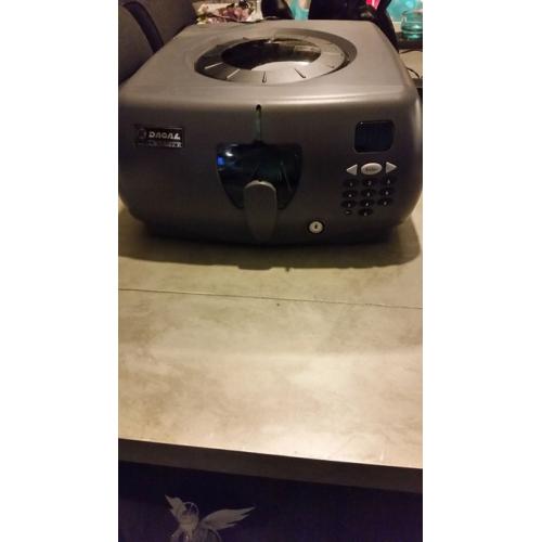 Pioneer DEH-p5900mp plus acc   Pioneer DEH-p5900mp 4 x 50 watt signaalkabel phoenix gold 4mtr 2x hertz speakers dv 130 80 wat