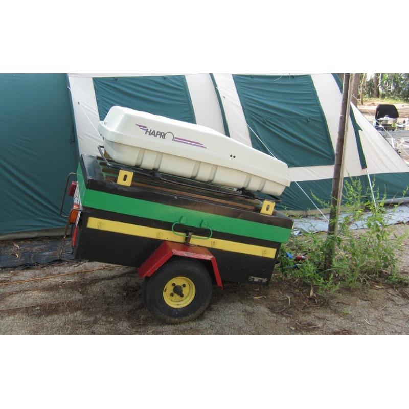 ijzere aanhanger   ijzere aanhanger 155 lang 110 breed verlichting 100% vaste prijs 150,00 06 49101358  
