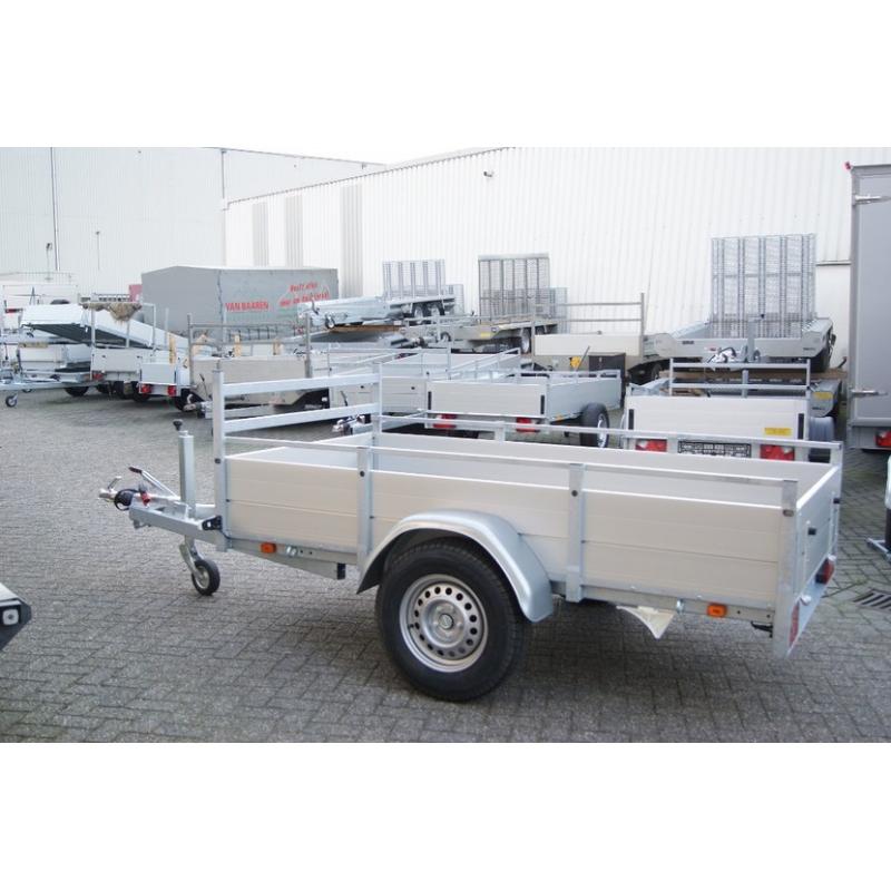 verkoop aanhangwagen   verkoopwagen met koeling voor verdere informatie tel jan 0623737380 