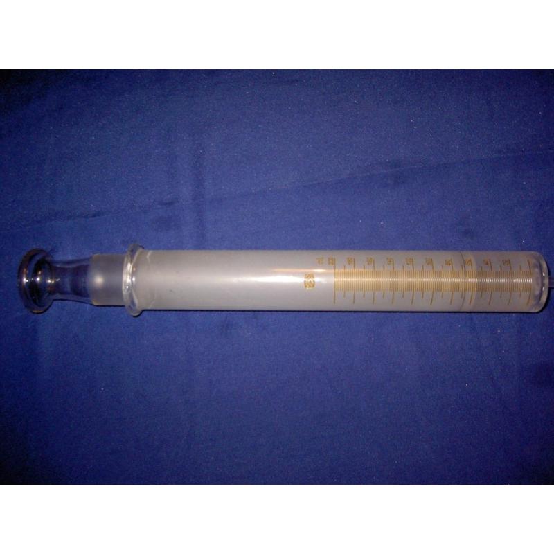 Nieuwe(toevoeg) druppel scheitrechter, inhoud 50ml   Nieuwe(toevoeg) druppel scheitrechter, inhoud 50ml gegradueerd 1ml 0-50ml met teflon kraan en slijp
