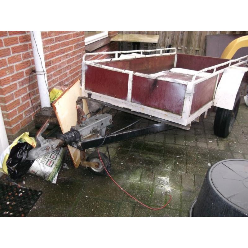 MULTITRANSPORTER AUTOAMBULANCE 3500 KG   TE KOOP ZEER MOOIE MULTITRANSPORTER AUTOAMBULANCE LAADVERMOGEN 2620 KG MAX MASSA 3500KG BJ
