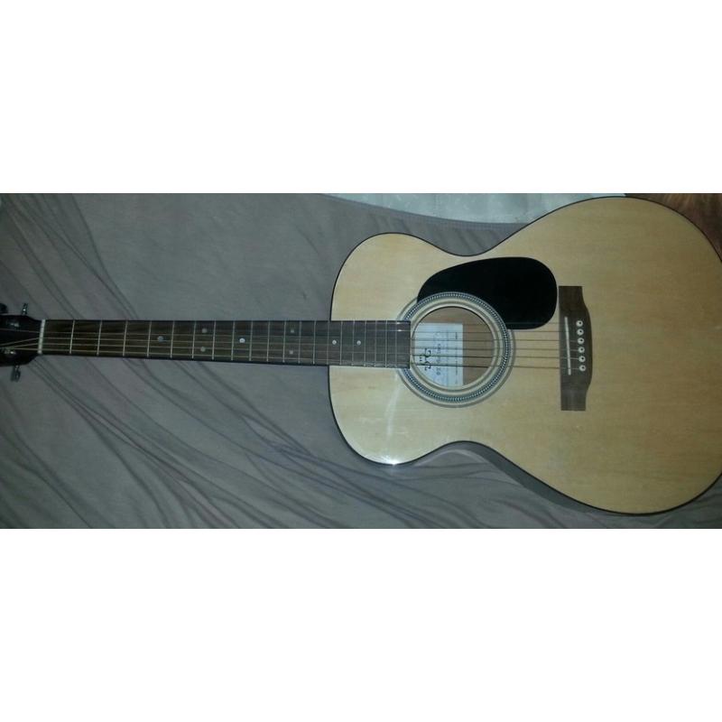 ADONIS 12-Snarige gitaar   Van het merk ADONIS. 12 snarige gitaar. Net nieuwe stalen snaren! Speelt heel fijn! Heeft wat gebr