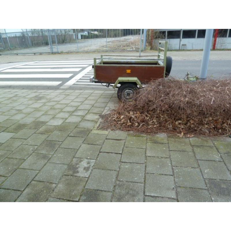 Bagagewagen 620 liter met fietsdragers ? 10,- dag   Te huur: Bagagewagen of vakantie karretje te huur Inhoud 620 liter Afsluitbare bagag
