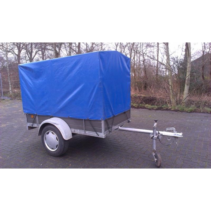 zo goed als nieuwe aanhanger   te koop zo goed als nieuwe Aanhanger 2 meter bij 110 goede banden goede verlichting neus weil 
