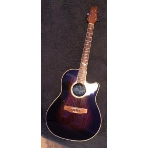 Taylor 855 12 snarige jumbo bouwjaar 2005 made in usa   Een in uitmuntende staat verkerende Taylor 855 12 string. Deze gitaar is van 2005 maar is in een g