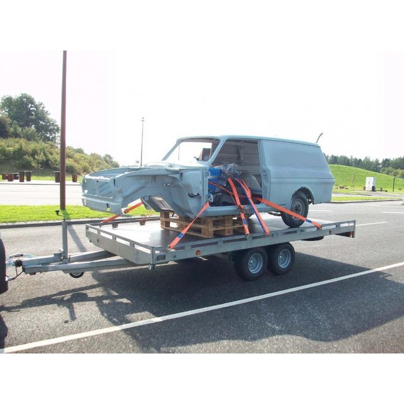 Hapert aanhangwagen max. massa 2000 KG.   TE KOOP: Tandemasser Hapert K2000 met kenteken en oplooprem, en met nieuw betonplex antislip p