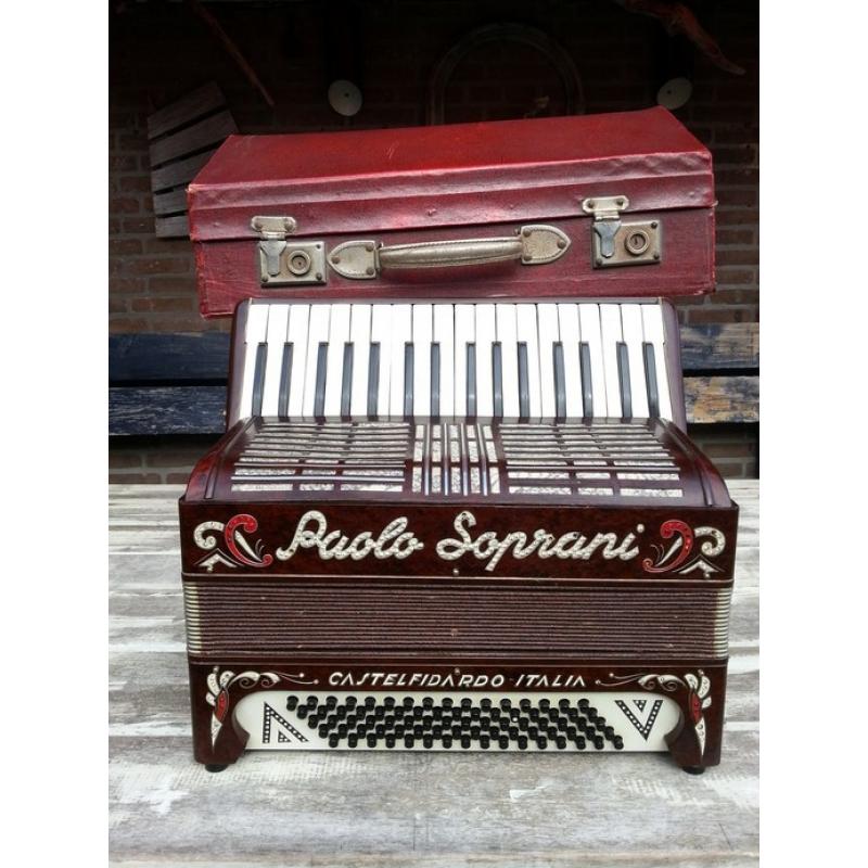 Live accordeon muziek voor uw evenement   Live accordeonmuziek Muzikale omlijsting van uw evenement of feestje. Live accordeonmuziek. Gezell