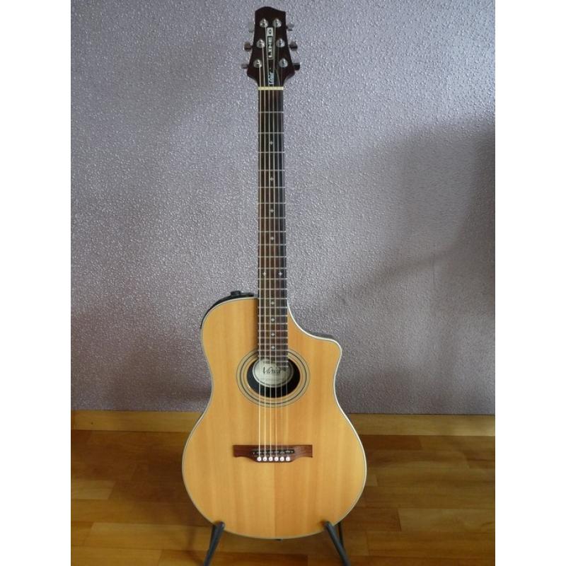 Line 6 Variax acoustic 700   Line 6 Variax acoustic 700 Ziet er als nieuw uit Akoestische modelinggitaar met 16 modellen. Ve